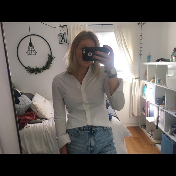 white blouse - Picture 2 of 3